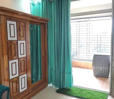 Pune Apartamento | 2BHK AC Service Apartment 103