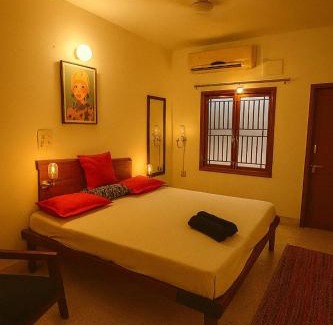Domlur Apartamento | 2BHK Cozy stay Indranagar