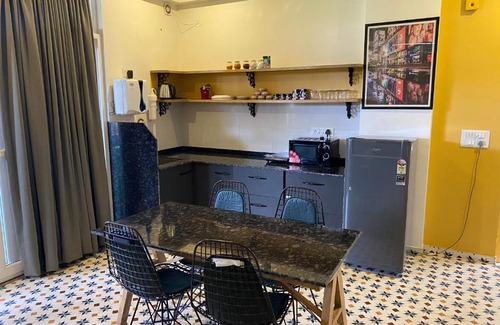 Shyam Nagar Apartamento | 2BHK Luxury Apartment with Indoor Porch