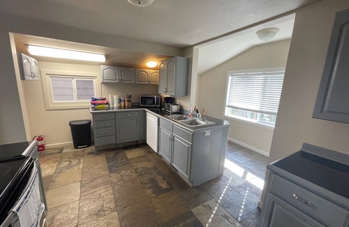 Columbia City Casa | 2BR/1.5BA - AC- Private upper unit of a duplex house. Few steps to Light Rail