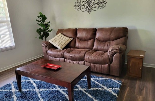 Cookeville Apartamento | Welcome home to this 2 bedroom 1 bath apartment near TTU