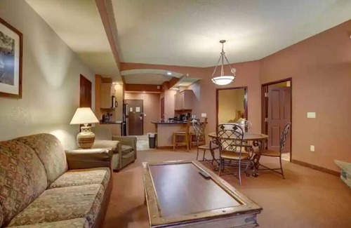 Wisconsin Dells Casa | 2BR/2BA Chula Vista Condo w/FREE Water Park Passes