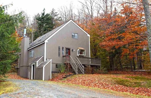 West Dover Apartamento | Green Mountain Den - MT NIEVE | SHUTTLE GRATIS | CAMINO DE ESQUÍ