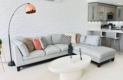 Candelero Abajo Casa | 2BR/2BA Villa beach front, golf w/ WiFi, large balcony, steps from the sand!