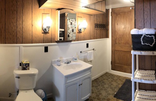 Beattyville Casa | 2BR/2BA Work/Play in the RRG
