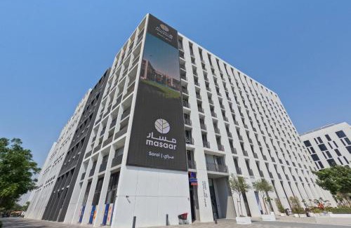 Sharjah Apartamento | 2BR Aljada Apartment - 3 Washrooms - Sleeps 6 - Boulevard