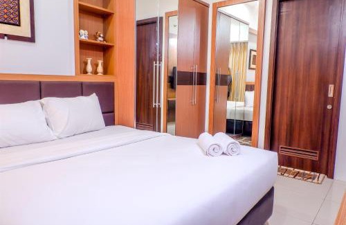 Bangka Apartamento | 2BR Apartment Cozy Pool View Kemang Village with Access to Mall By Travelio