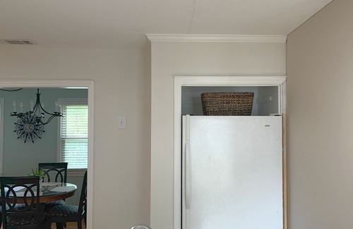 Groveland - Kensington Park Apartamento | 2BR Apartment in Mid Century Ranch in Kensington Park