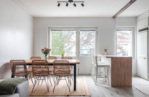 Lahti Apartamento | 2BR Apartment near Harbor and Center with Free Parking