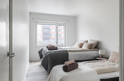 Lahti Apartamento | 2BR Apartment near Harbor and Center with Free Parking