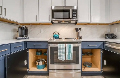Deep Ellum Apartamento | 2Br Apt with Pool, Gym, and Free Parking