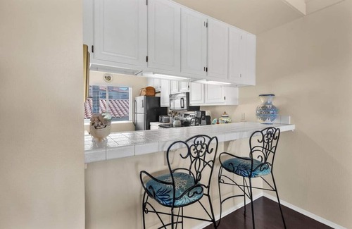 Aviara Condominio | 2BR Condo with Views Near Shops & Food + Fast WiFi