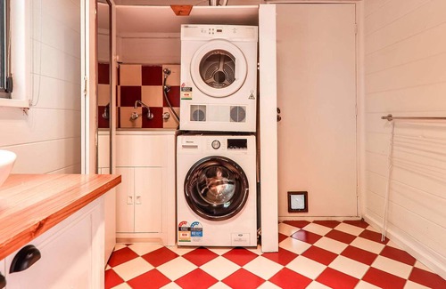 Daylesford Cabina | 2BR Cosy Cottage Right Near Lake Daylesford