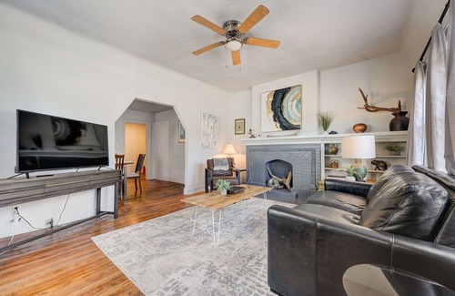 Central Oklahoma City Apartamento | 2BR Cozy House Near Paseo the Art District
