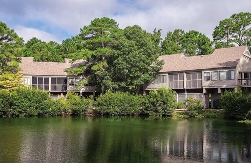 Fairfield Harbour Condominio | 2br Deluxe Condo Family Fun Right on the River!