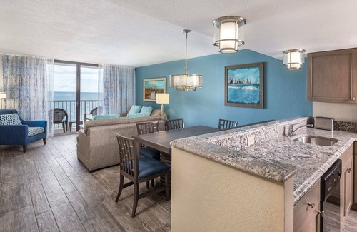 Atlantic Beach Condominio | 2br Deluxe Luxurious Condo w/ Myrtle Beach Access!