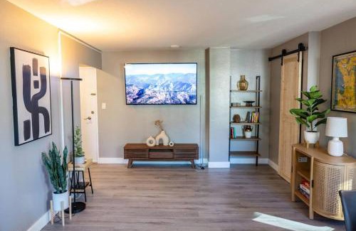 Downtown Seattle Apartamento | 2BR Downtown Convention Center Near Attractions