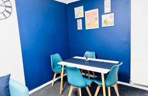 Aldborough Casa | 2BR*Free Parking*Off A12*Family*Contractors