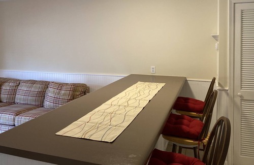 Seven Oaks Casa | 2BR Furnished Townhouse