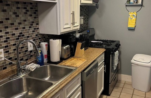 Cleveland Apartamento | 2BR Garden Unit | Pets Friendly | Near Downtown
