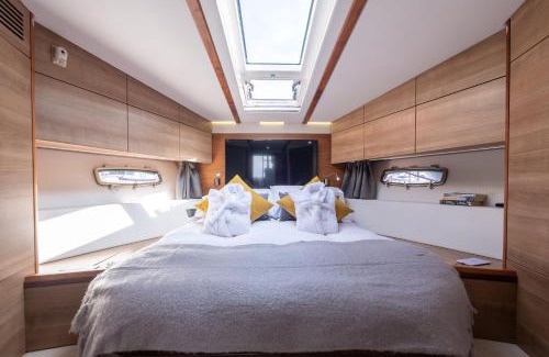New Forest District Alquiler De Eote | 2BR Heated Yacht, Lymington Centre, Beautiful View