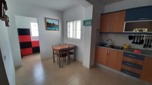 Agaete Apartamento | 2BR Home - 3 min to Agaete Beach - Pool