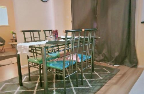 West Lamington Casa | 2BR house in West Lamington