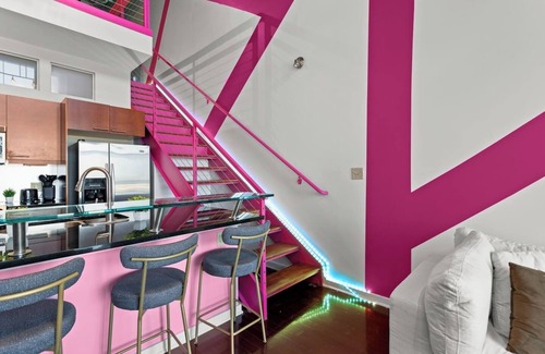 Atlantic Station Area Apartamento | 2BR Loft Steps from Shops & Eats