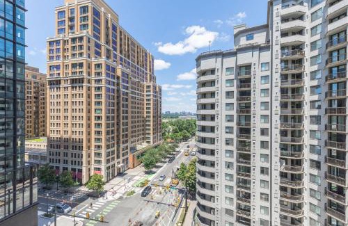 Crystal City Apartamento | 2BR Luxury Apartment Near DC & Airport