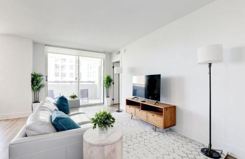 Crystal City Apartamento | 2BR Luxury Apartment Near DC & Airport