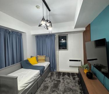San Fernando Apartamento | 2BR Luxury Penthouse with Wide Balcony and 7ft Billiards The Polaris Penthouse at Azure North