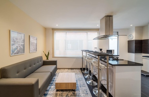 Financial District Apartamento | 2BR Magnificent Apartment in Chapinero Alto with Laundry Facilities