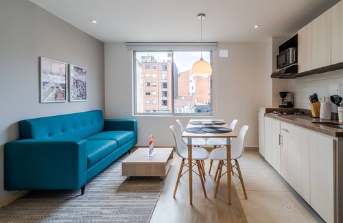 Financial District Apartamento | 2BR Magnificent Apartment in Chapinero Alto with Laundry Facilities