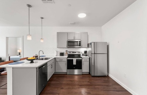 Hough Apartamento | 2BR Near Clinic, Case Western & Museums