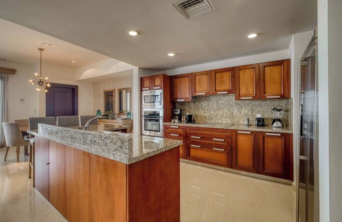 La Paz Apartamento | 2BR Ocean View & Private Terrace at Vistamar
