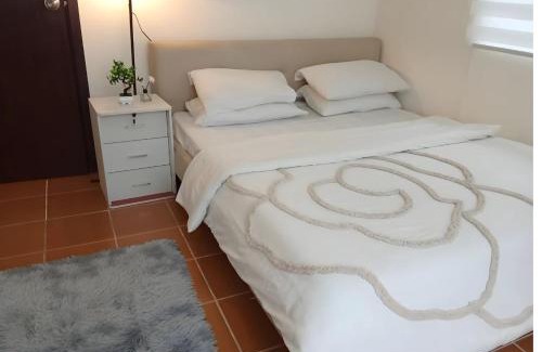 Barangka Ilaya Apartamento | 2BR PIONEER Woodland Boni,Mandaluyong connected to Boni MRT station