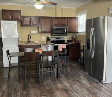 Dalton Apartamento | 2BR private Duplex, quiet, central,remodeled