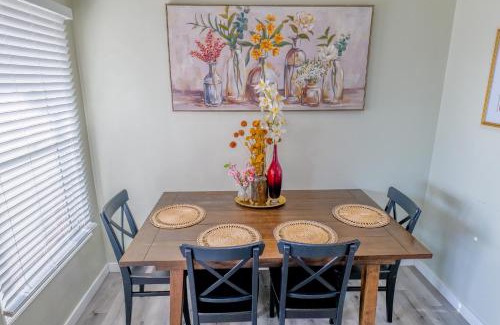 Hillcrest Apartamento | 2BR Retreat Near Balboa Park