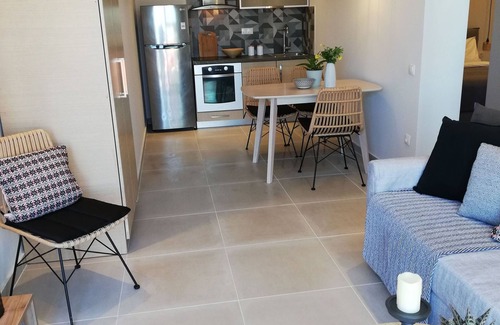 Katsarou Apartamento | 2br Suite White gea con piscina privada no01