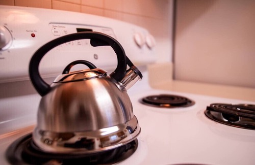 University Place Casa | [2BR] The Sunburst Retreat