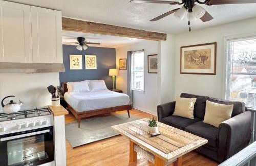 Central Oklahoma City Casa | 2br Townhouse Taft Stadium & Plaza Dining #n39