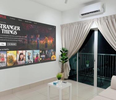 Salak South Apartamento | 2BR unit in Razak City Residence by Lisa Homestay