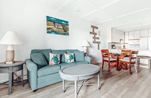 Nawiliwili Apartamento | 2BR Unit | Walk to Kalapaki Beach – Onsite Pool, Tennis & Easy Access to Dining