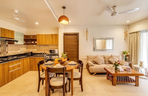 Saunta Vaddo Apartamento | 2BR w Pool Sauna 2km to Baga Calangute Beach