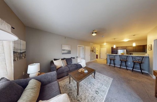 Sioux Falls Apartamento | 2BR2B w/Dog Park, Pool, and Gym