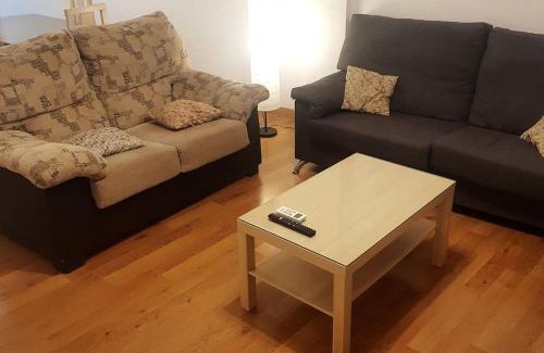 La Línea de la Concepción Apartamento | 2F, Aire Acondic, 80m2, 2 dormitorios, 4 huéspedes, WIFI GRATIS