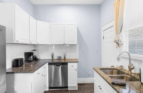 Crestline Heights Casa | 2nd Ave East Lake Craftsman