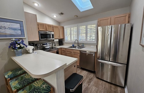 Sea Trail Casa | 2nd floor 2 BR, 2 bath, Sunset Beach 5 mins from Ocean @ Sea Trail Golf Resort