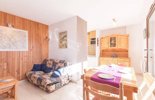 Forville Apartamento | 2.o piso, vista montaña, balcón, tv, 36m², Serre Chevalier