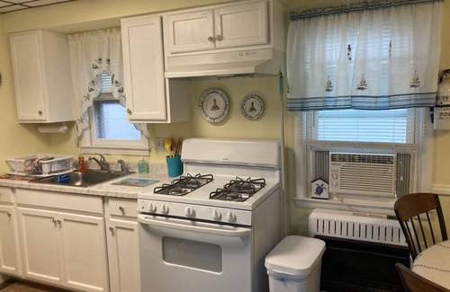 Seaside Heights Cabaña | CASA PRIVADA A 100 PIES DE BOARDWALK / BEACH